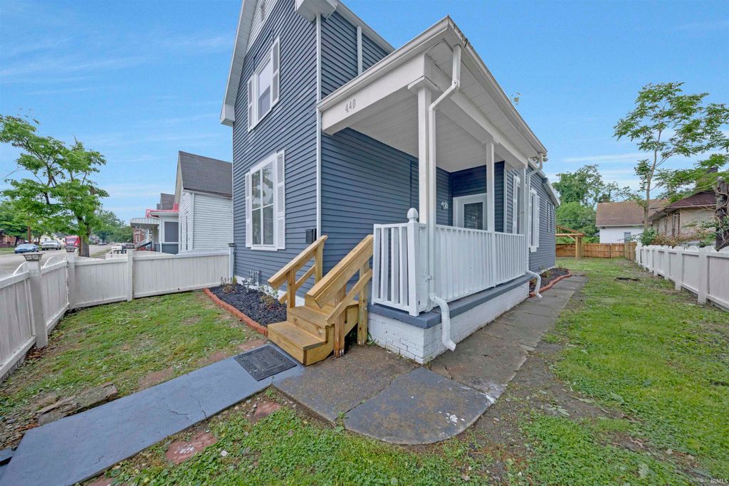 Photo of 440 S Bedford Avenue, Evansville, IN 47713 (MLS # 202615952)