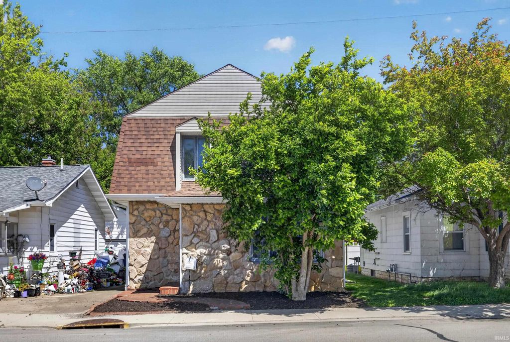Photo of 1708 K Street, Bedford, IN 47421 (MLS # 202618473)