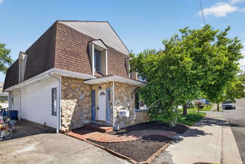 Photo of 1708 K Street, Bedford, IN 47421 (MLS # 202618473)