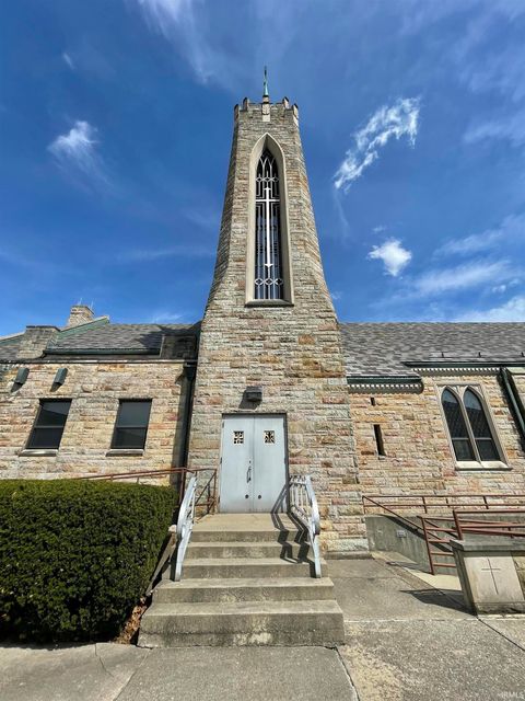 Tiny photo for 750 E Markland Avenue, Kokomo, IN 46901 (MLS # 202412924)