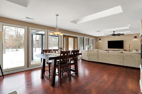 Tiny photo for 5832 E Mahalasville Road, Morgantown, IN 46160 (MLS # 202603860)