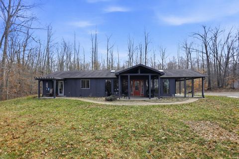 Photo of 5832 E Mahalasville Road, Morgantown, IN 46160 (MLS # 202603860)