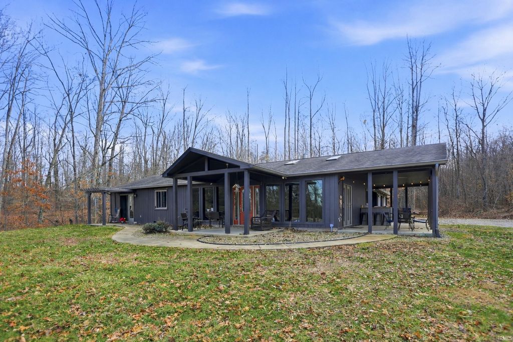 Photo of 5832 E Mahalasville Road, Morgantown, IN 46160 (MLS # 202603860)