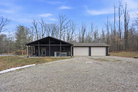 Tiny photo for 5832 E Mahalasville Road, Morgantown, IN 46160 (MLS # 202603860)