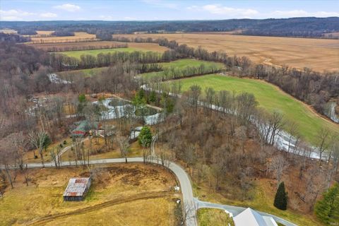 Tiny photo for 5832 E Mahalasville Road, Morgantown, IN 46160 (MLS # 202603860)