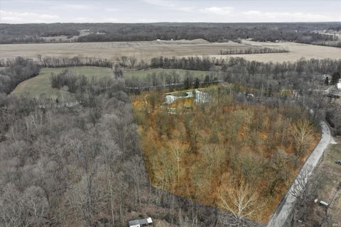 Tiny photo for 5832 E Mahalasville Road, Morgantown, IN 46160 (MLS # 202603860)