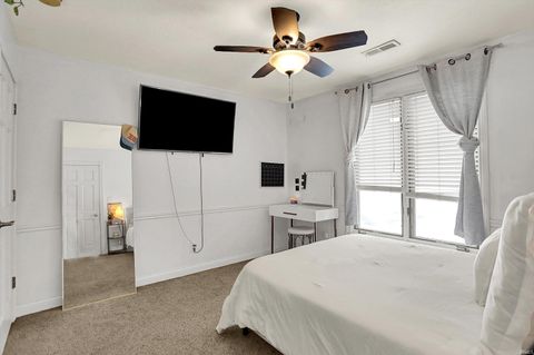 Tiny photo for 5832 E Mahalasville Road, Morgantown, IN 46160 (MLS # 202603860)