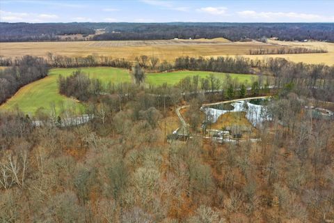 Tiny photo for 5832 E Mahalasville Road, Morgantown, IN 46160 (MLS # 202603860)