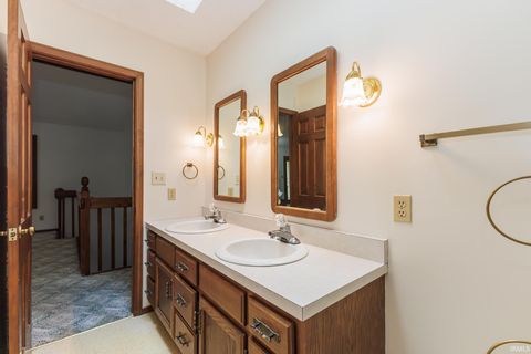 Tiny photo for 1704 N Thorn Tree Road, Muncie, IN 47304 (MLS # 202618601)