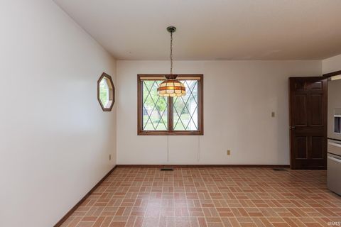 Tiny photo for 1704 N Thorn Tree Road, Muncie, IN 47304 (MLS # 202618601)