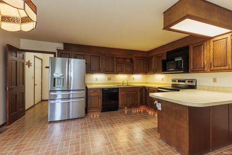 Tiny photo for 1704 N Thorn Tree Road, Muncie, IN 47304 (MLS # 202618601)