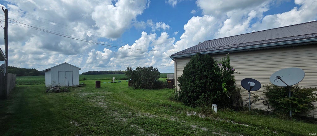 Photo of 14712 State Line Road, Monroeville, IN 46773 (MLS # 202634891)
