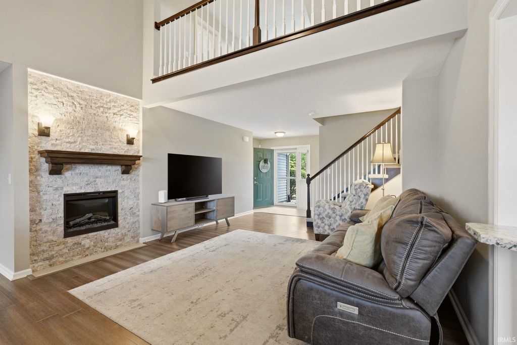 Photo of 2113 Meadowsweet Parkway, Fort Wayne, IN 46808 (MLS # 202618472)