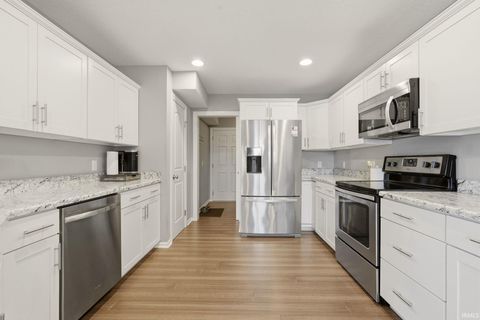 Tiny photo for 2113 Meadowsweet Parkway, Fort Wayne, IN 46808 (MLS # 202618472)
