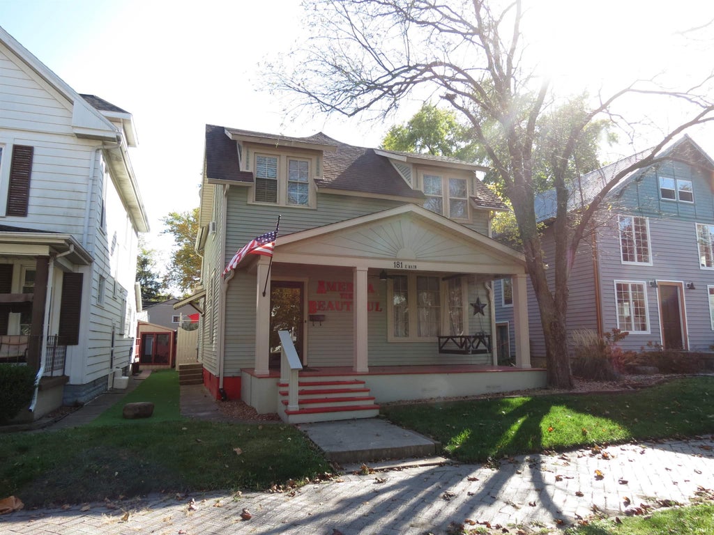 Photo of 181 E Main Street, Peru, IN 46970 (MLS # 202644700)