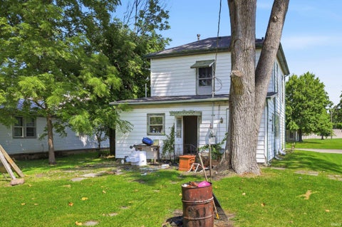 Tiny photo for 627 E High Street, Portland, IN 47371 (MLS # 202626805)