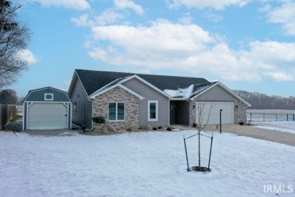 Photo of 16710 Lima Road, Huntertown, IN 46748 (MLS # 202602306)