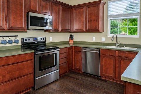 Tiny photo for 3655 S Glasgow Circle, Bloomington, IN 47403 (MLS # 202637805)