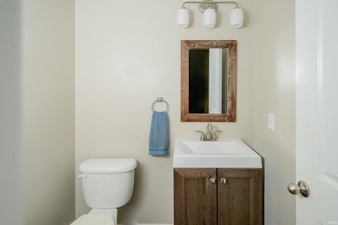 Tiny photo for 3655 S Glasgow Circle, Bloomington, IN 47403 (MLS # 202637805)