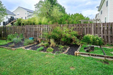 Tiny photo for 3655 S Glasgow Circle, Bloomington, IN 47403 (MLS # 202637805)