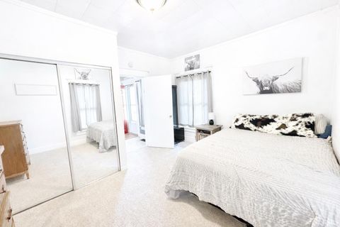 Tiny photo for 1136 S Delphos Street, Kokomo, IN 46902 (MLS # 202607422)