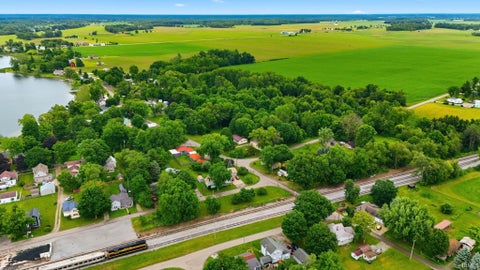 Tiny photo for 1475 W South Drive, Pleasant Lake, IN 46779 (MLS # 202624727)