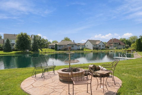 Tiny photo for 910 Calverton Court, Fort Wayne, IN 46825 (MLS # 202637947)