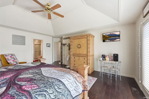 Tiny photo for 910 Calverton Court, Fort Wayne, IN 46825 (MLS # 202637947)
