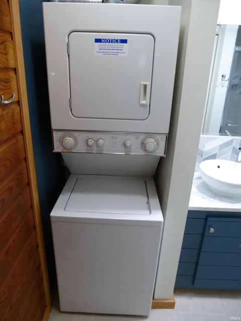 Tiny photo for 8388 E Asbury Lane, North Webster, IN 46555 (MLS # 202605712)