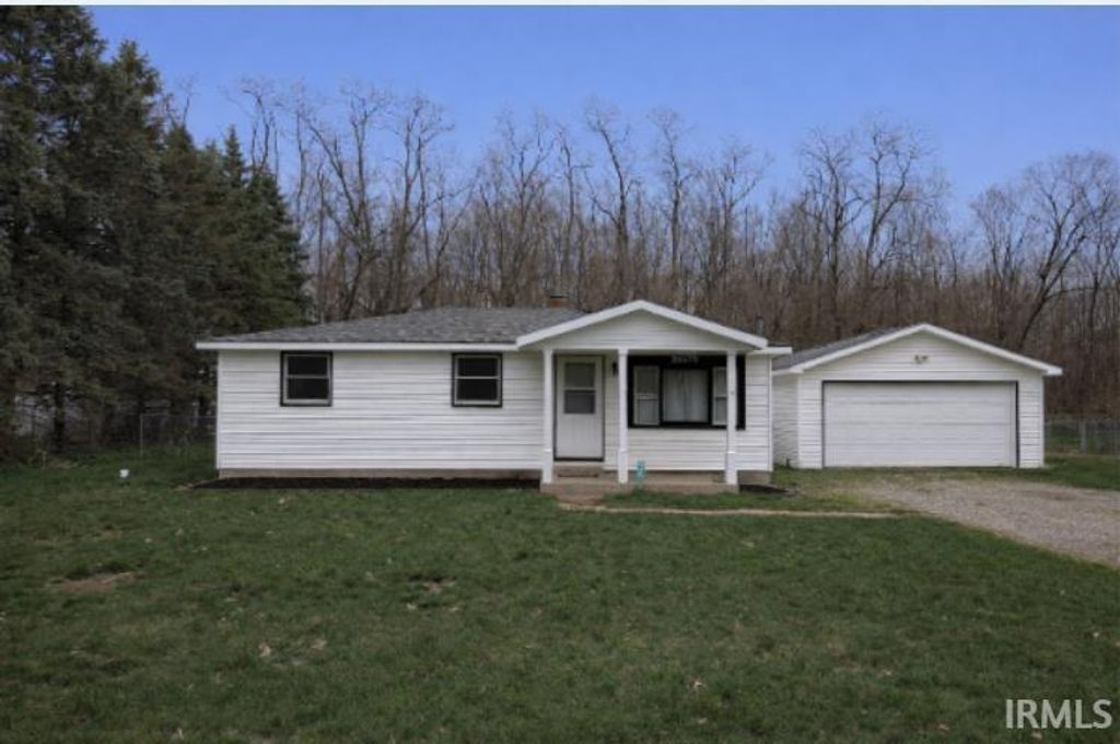 Photo of 29679 San Lucia Drive, Elkhart, IN 46514 (MLS # 202612790)