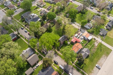 Tiny photo for 1128 Wabash Avenue, Fort Wayne, IN 46803 (MLS # 202614390)