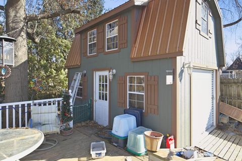 Tiny photo for 1302 N Forest Avenue, Muncie, IN 47304 (MLS # 202606373)