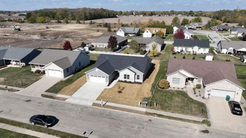 Tiny photo for 206 Royalwood Drive, Monticello, IN 47960 (MLS # 202544653)