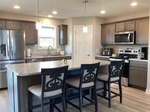 Tiny photo for 714 Poplar Pass, Decatur, IN 46733 (MLS # 202624683)