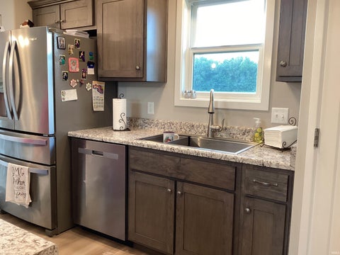 Tiny photo for 714 Poplar Pass, Decatur, IN 46733 (MLS # 202624683)