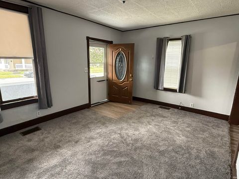 Tiny photo for 360 W 6th Street, Peru, IN 46970 (MLS # 202528145)