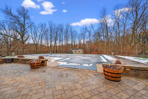 Tiny photo for 1729 W Farview Drive, Peru, IN 46970 (MLS # 202600061)