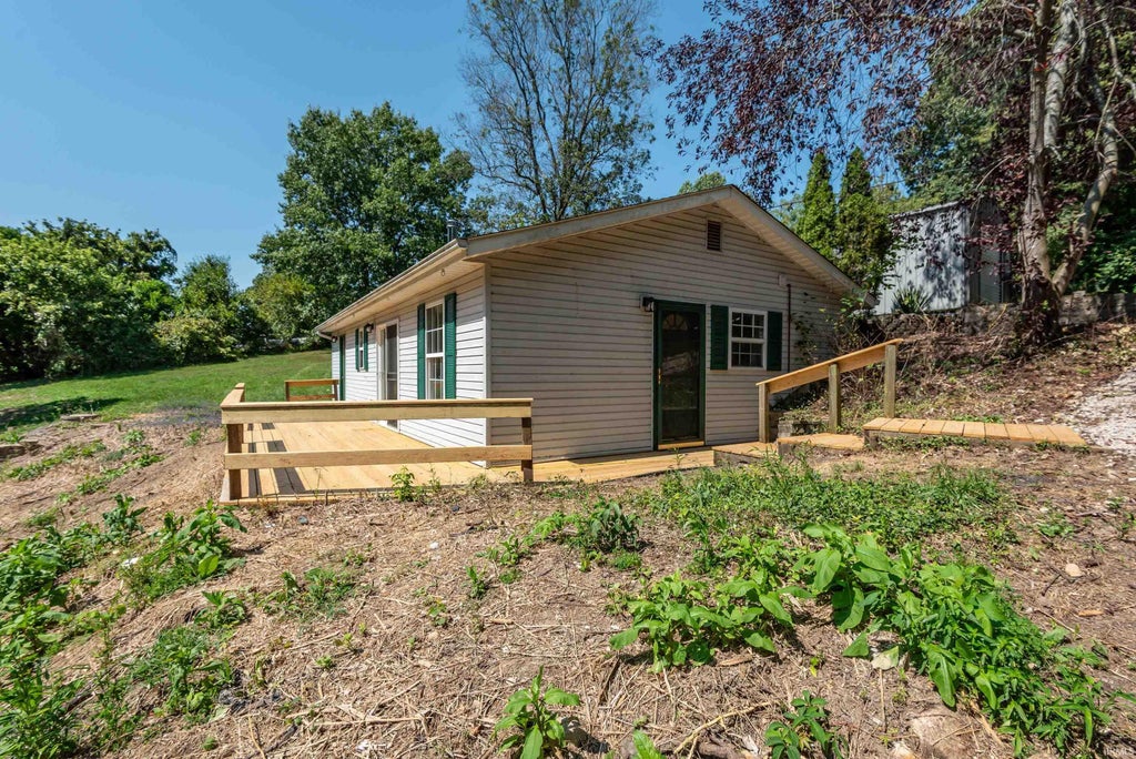 Photo of 3680 E Old Meyers Road, Bloomington, IN 47408 (MLS # 202636342)