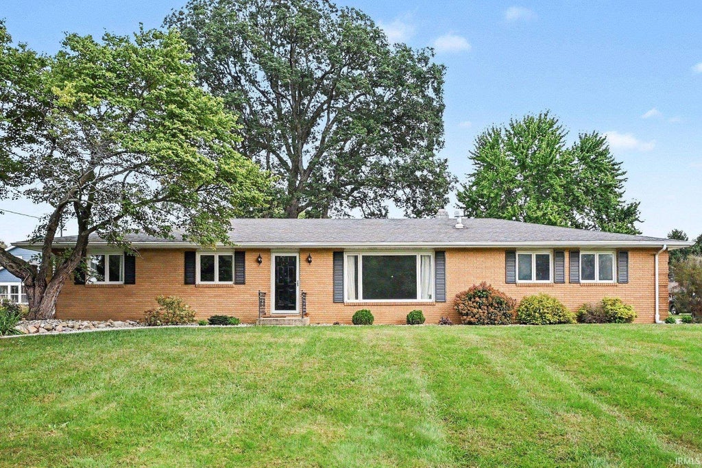 Photo of 2995 Coffel Street, Bremen, IN 46506 (MLS # 202641134)