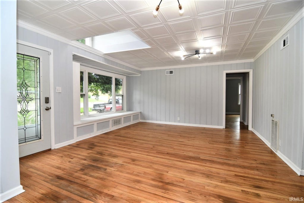 Photo of 4601 Covert Avenue, Evansville, IN 47714 (MLS # 202635600)