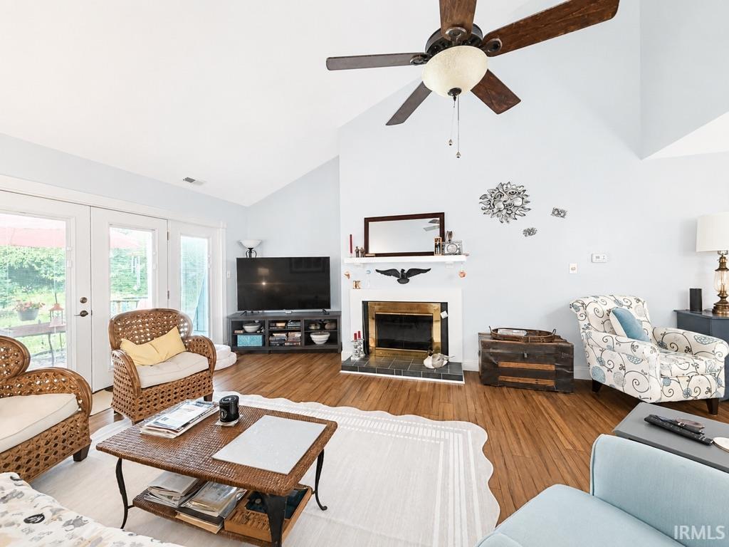 Photo of 9124 S Greenridge Lane, Bloomington, IN 47401 (MLS # 202626148)