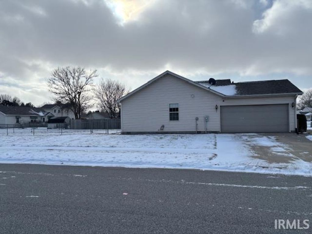 Photo of 401 Sutton Avenue, Kouts, IN 46347 (MLS # 202601865)