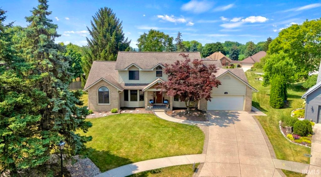 Photo of 1304 Ardsley Court, Fort Wayne, IN 46815 (MLS # 202600203)