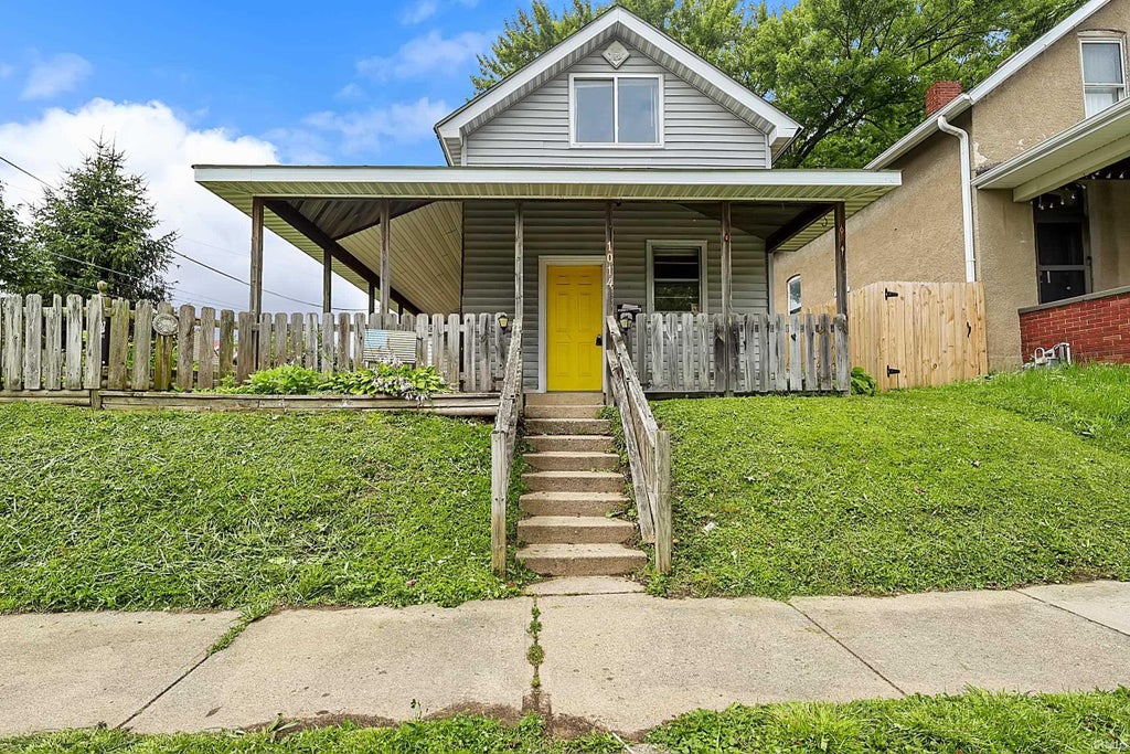 Photo of 1014 S 14th Street, Lafayette, IN 47905 (MLS # 202625689)