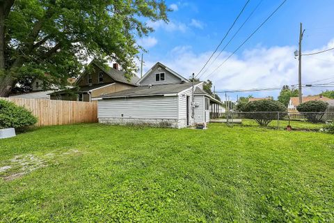 Tiny photo for 1014 S 14th Street, Lafayette, IN 47905 (MLS # 202625689)