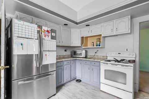Tiny photo for 1014 S 14th Street, Lafayette, IN 47905 (MLS # 202625689)
