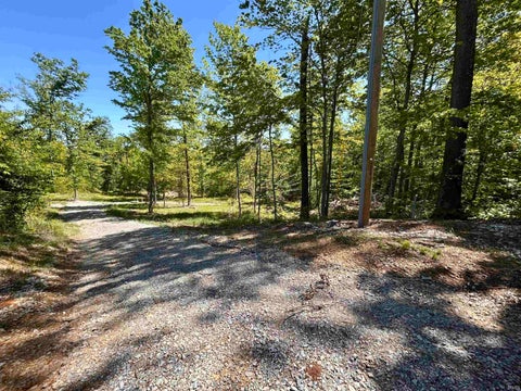 Photo of 7761 E State Road 54, Bloomfield, IN 47424 (MLS # 202617506)