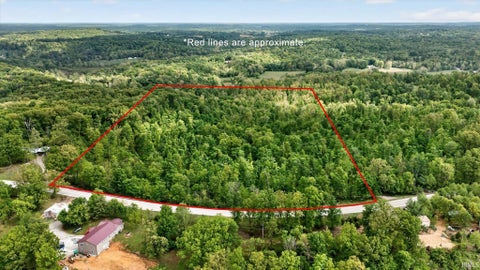 Tiny photo for 7761 E State Road 54, Bloomfield, IN 47424 (MLS # 202617506)