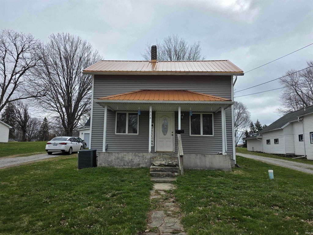 Photo of 538 Wood Street, Kendallville, IN 46755 (MLS # 202609651)