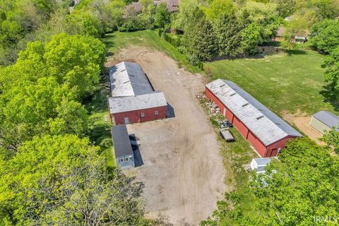 Photo of 2454 Old US Hwy 231 S, Lafayette, IN 47905 (MLS # 202519103) Photo of 2454 Old US Hwy 231 S, Lafayette, IN 47905 (MLS # 202519103)